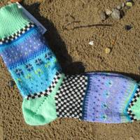 Bunte Socken Grün Gr. 39/40 - gestrickte Socken in nordischen Fair Isle Mustern Bild 2
