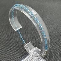 Edelsteinarmband aus London Blautopas mit kleinen Silberperlen Bild 3