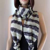 Ausgefallener Schal in tollen Farben, aus weicher Wolle Bild 3