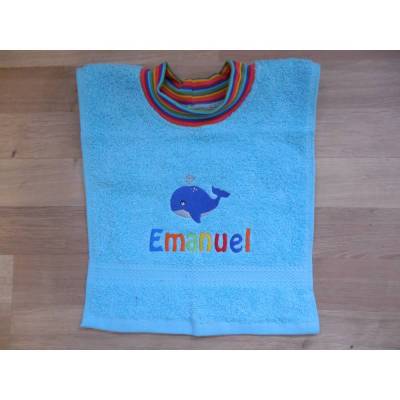 Handtuch Lätzchen mit Namen und Stickbild Sabberlatz Latz