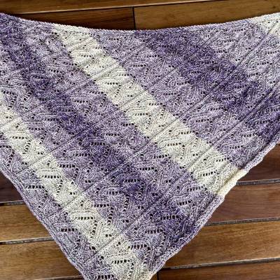 Schultertuch handgestrickt 120x70cm