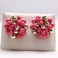 Vintage Ohrclips Perlen Pink Rosa Goldfarbe aus Kunststoff 50er Jahre Ohrschmuck für Sie Wuchtig Bild 1