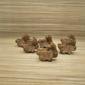 Süße kleine Hasen aus Epoxidharz, 6er Set. Dekoration für den Tisch usw. Bild 2