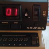 Radiowecker Grundig Sono clock 550 a   70er Jahre Funktion geprüft Bild 3
