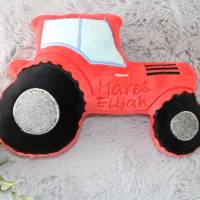 Kleiner Traktor/Plüschtraktor personalisiert/ Stofftraktor/Geschenk zur Geburt /Geschenk zur Taufe Bild 4