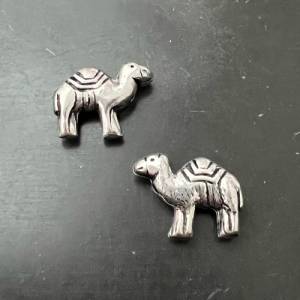 4 x versilberte Kupfer Kamele, geschwärzt, 16 x 12 mm - E10 Bild 5