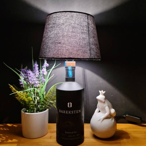 BAREKSTEN Gin 0,5 L Flaschenlampe, Bottle Lamp - Handmade UNIKAT Upcycling
