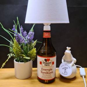 Doppelherz -  Energie Tonikum - Flaschenlampe, Bottle Lamp - Handmade UNIKAT Upcycling Bild 4