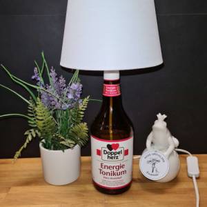 Doppelherz -  Energie Tonikum - Flaschenlampe, Bottle Lamp - Handmade UNIKAT Upcycling Bild 5