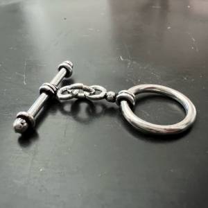 2 x versilberter Kupfer Ring-Stab-Verschluss, geschwärzt - E5 Bild 2