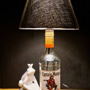 Captain Morgan Flaschenlampe, Bottle Lamp 0,7 l - Handmade UNIKAT Upcycling Bild 2