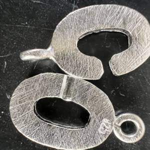 Ovalförmiger-Verschluss aus 925-Silber, gebürstet, 18x10 mm - D2 Bild 4