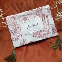 handgefertigter Kuvert / Briefumschlag mit historischen Motiv und Quasten aus Baumwolle • toile de jouy • Bild 2