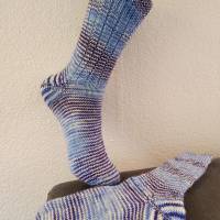 handgestrickte Socken, Größe 36/37, 4-fach Sockenwolle, Blau, selbstgefärbt Bild 5