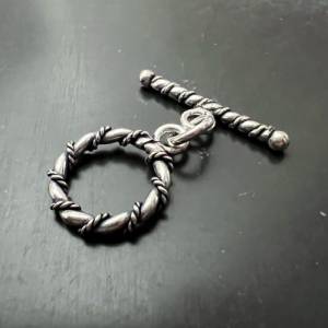 2 x versilberter Kupfer Ring-Stab-Verschluss, geschwärzt - E9 Bild 4