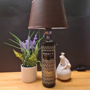 Bobby’s Dry Gin Flaschenlampe, Bottle Lamp - Handmade UNIKAT Upcycling Bild 2