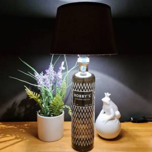 Bobby’s Dry Gin Flaschenlampe, Bottle Lamp - Handmade UNIKAT Upcycling Bild 3