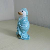 Figur Ente Badeente mit Handtuch für die Deko oder Geldgeschenke basteln  - Gartenteichdekoration - Wellnessgutschein Bild 4