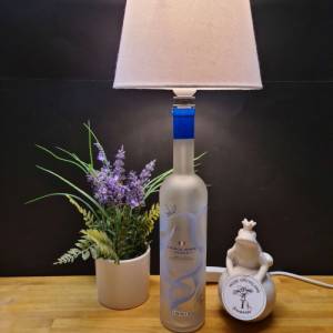 Ignis French Grain Vodka Flaschenlampe, Bottle Lamp 0,7 l - Handmade UNIKAT Upcycling Bild 3