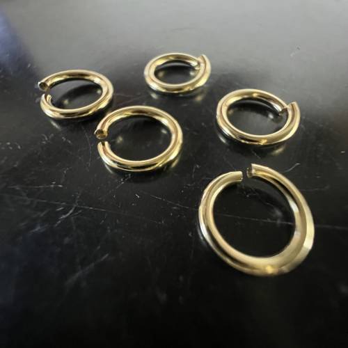 5 x 925-Silber vergoldete Binderinge, offen, verschiedene Größen, 5mm, 6mm, 7mm