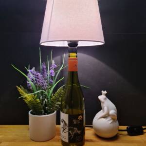 Weinlampe für Pferdeliebhaber Horse Pferd- 0,7 L Flaschenlampe, Bottle Lamp - Upcycling Bild 1