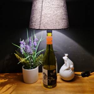 Weinlampe für Pferdeliebhaber Horse Pferd- 0,7 L Flaschenlampe, Bottle Lamp - Upcycling Bild 2