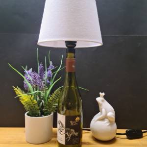 Weinlampe für Pferdeliebhaber Horse Pferd- 0,7 L Flaschenlampe, Bottle Lamp - Upcycling Bild 6