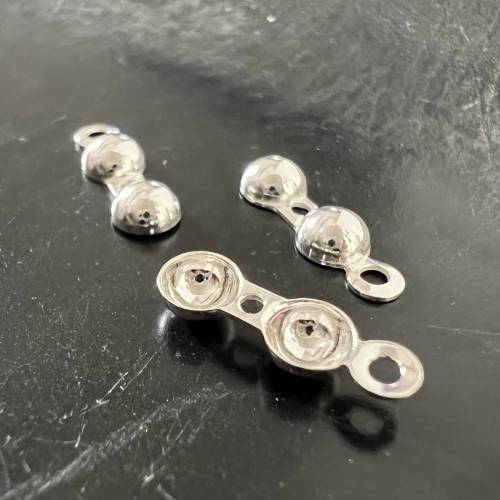 2 x Klappkapseln mit Fadenloch aus 925-Silber - D49