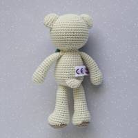 Häkeltier Kuscheltier Teddy Theo klein braun, hellbraun oder naturweiß aus Bio-Baumwolle tolles Geschenk Bild 10