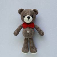 Häkeltier Kuscheltier Teddy Theo klein braun, hellbraun oder naturweiß aus Bio-Baumwolle tolles Geschenk Bild 3