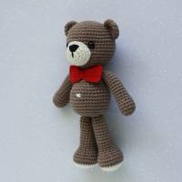 Häkeltier Kuscheltier Teddy Theo klein braun, hellbraun oder naturweiß aus Bio-Baumwolle tolles Geschenk Bild 4