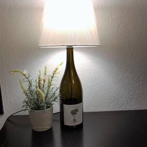 Fat Bastard Chardonnay 2018 - 1,5 L Flaschenlampe, Bottle Lamp - Upcycling Bild 3