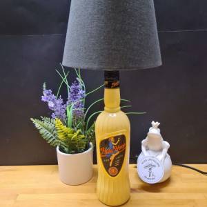 Hula Hoop Eierlikör - Flaschenlampe, Bottle Lamp 0,7 l - Handmade UNIKAT Upcycling Bild 4