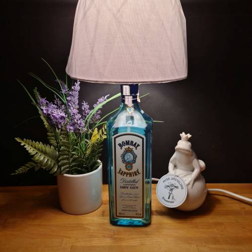 Bombay SAPPHIRE Gin Flaschenlampe, Bottle Lamp - Handmade UNIKAT Upcycling