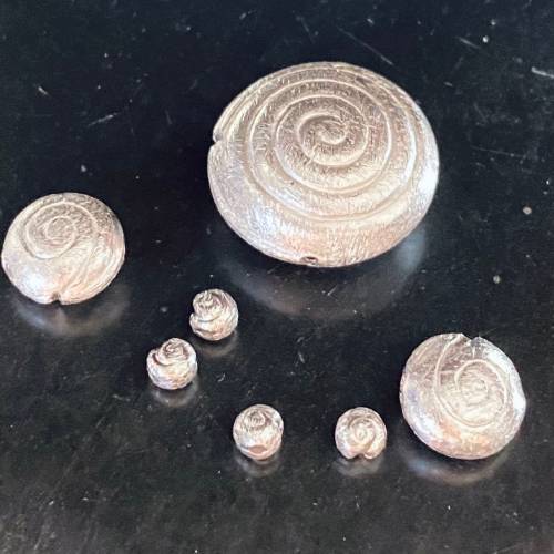 Schnecken aus gebürstetem 925-Silber, verschiedene Größen