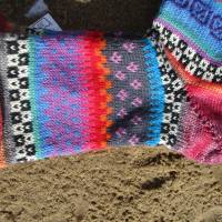 Bunte Socken Gr. 39/40 - gestrickte Socken in nordischen Fair Isle Mustern Bild 4