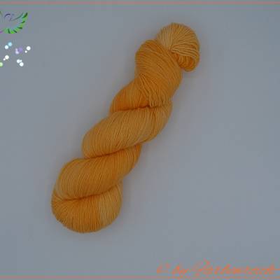 Sockenwolle, handgefärbte Wolle - "Mango-Tango" - 4-fädig - Unikat !!