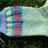 Bunte Socken Gr. 42/43 - gestrickte Socken in nordischen Fair Isle Mustern Bild 3