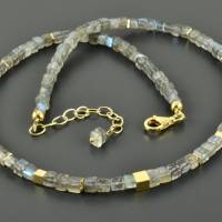 Labradorit-Kette aus Würfeln und vergoldetem 925er Silber, Würfelkette, Edelsteine, blauer Schimmer, Geschenk Bild 2