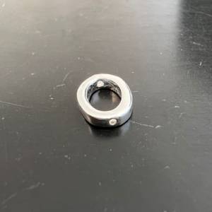 Oval aus 925-Silber, poliert, 9,7x7,3x1,9 mm - B45 Bild 1