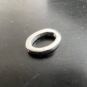 Oval aus 925-Silber, poliert, 9,7x7,3x1,9 mm - B45 Bild 3