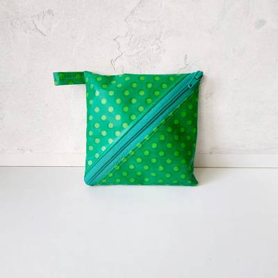 Kleine Reißverschlusstasche grün // Geldbörse // Kopfhörer // Geldgeschenk // Handtaschenorganizer