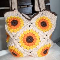 Sunflower-Bag, Granny-Square-Tasche mit Baumwollgarn gehäkelt, trendige Tasche, Granny-Square-Bag Bild 1