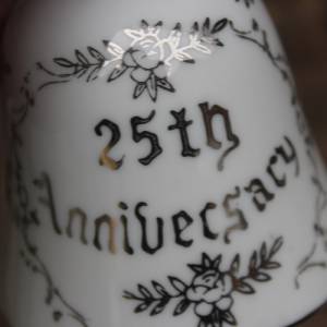 Tischglocke 25. Anniversary Silberhochzeit Glocke Porzellan Vintage 80er Jahre Bild 6