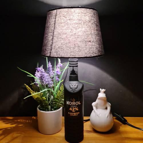 Korol Vodka Black Edition Flaschenlampe 0,50 L , Bottle Lamp - Handmade UNIKAT Upcycling