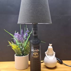 Korol Vodka Black Edition Flaschenlampe 0,50 L , Bottle Lamp - Handmade UNIKAT Upcycling Bild 5
