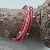 Leder Armband 5-reihig in Rot- und Rosatönen mit dezenten Metallperlen Bild 1