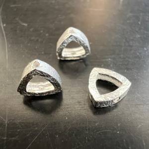 2 x Dreiecke aus 925-Silber, gebürstet - B47 Bild 2