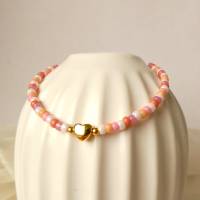 Armband aus kleinen Glasperlen, Herz, weiß orange pink korallenrot rosa, kleine Geschenke für Frauen Freundin Mädchen Bild 2