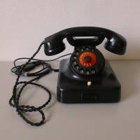 Vintage Telefon W 48 aus Bakelit schwarz mit Wählscheibe DeTe We antikes Telefon Bild 1